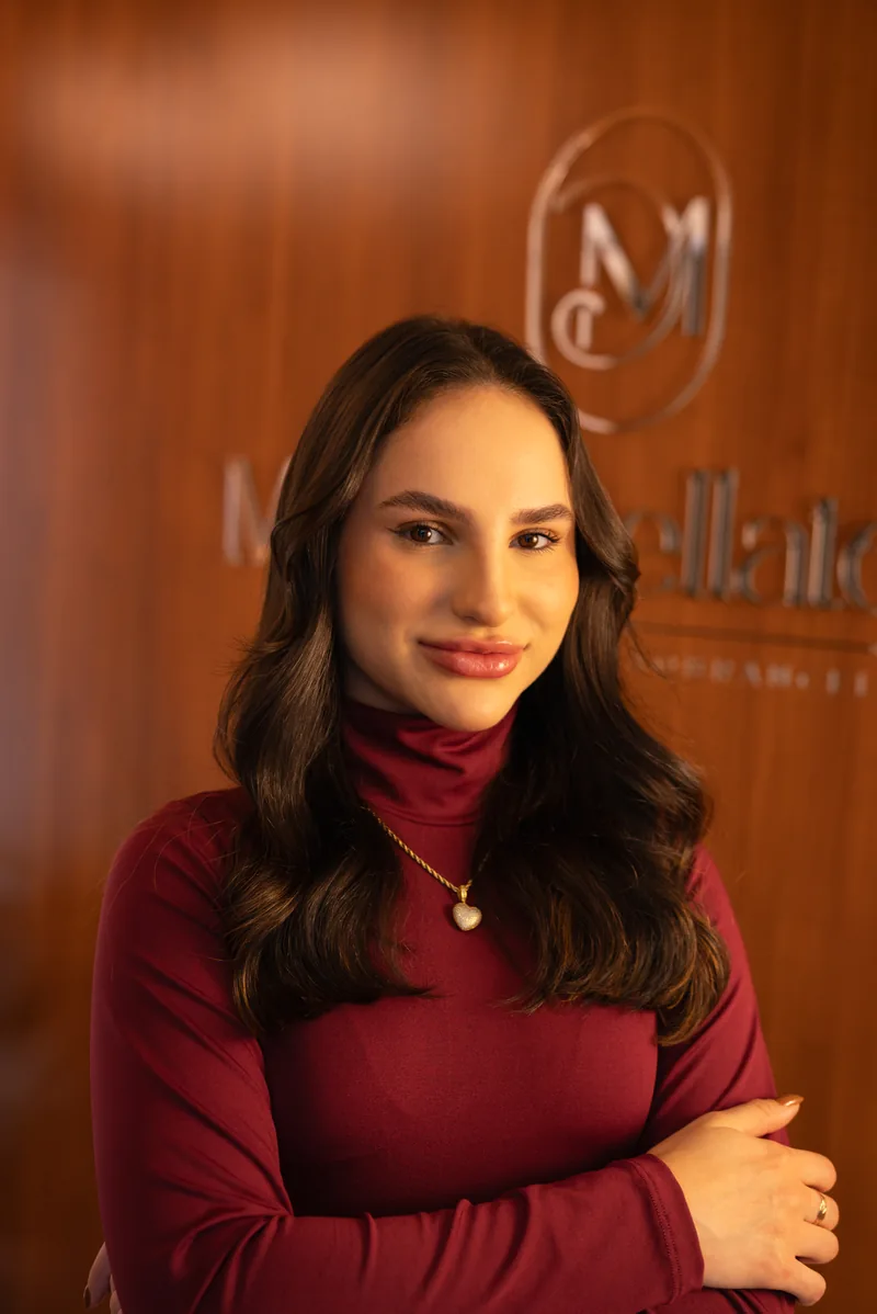 Maria Dellatorre, especialista em remoção a laser de micropigmentação